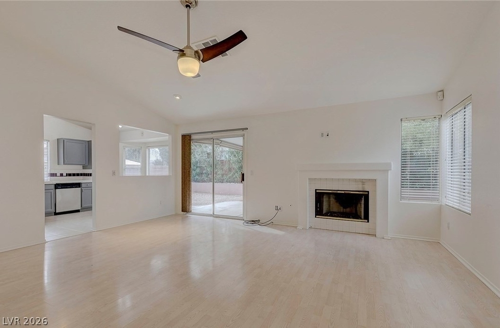 7225 Scenic Hills Drive - Photo 5