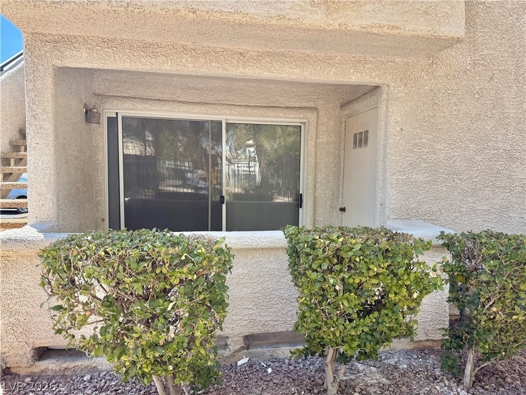 3060 Casey Drive - Photo 2
