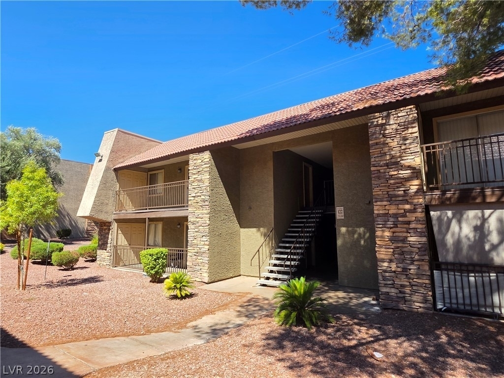 5134 River Glen Drive - Photo 1