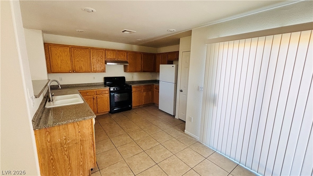 9380 Malaya Garnet Court - Photo 5