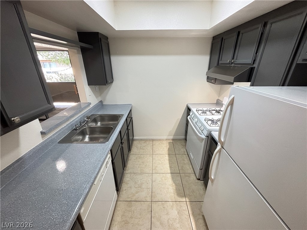 2883 Wheelwright Drive - Photo 5