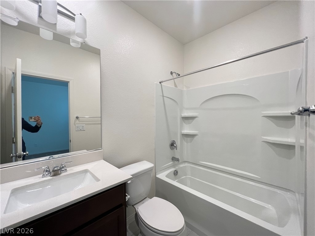 7569 W Mistral Avenue - Photo 14