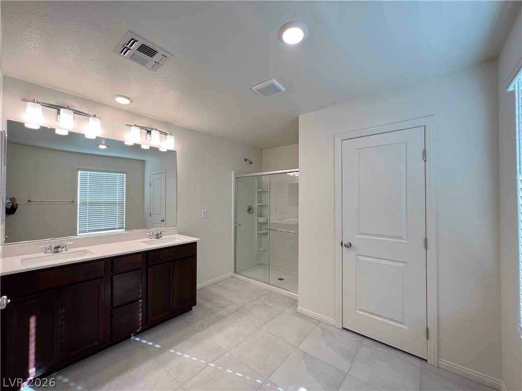 7569 W Mistral Avenue - Photo 10