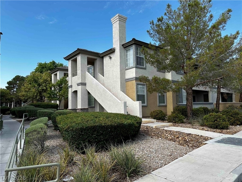 10213 King Henry Avenue - Photo 0