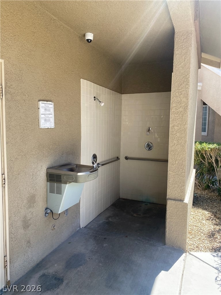 9901 Trailwood Drive - Photo 32