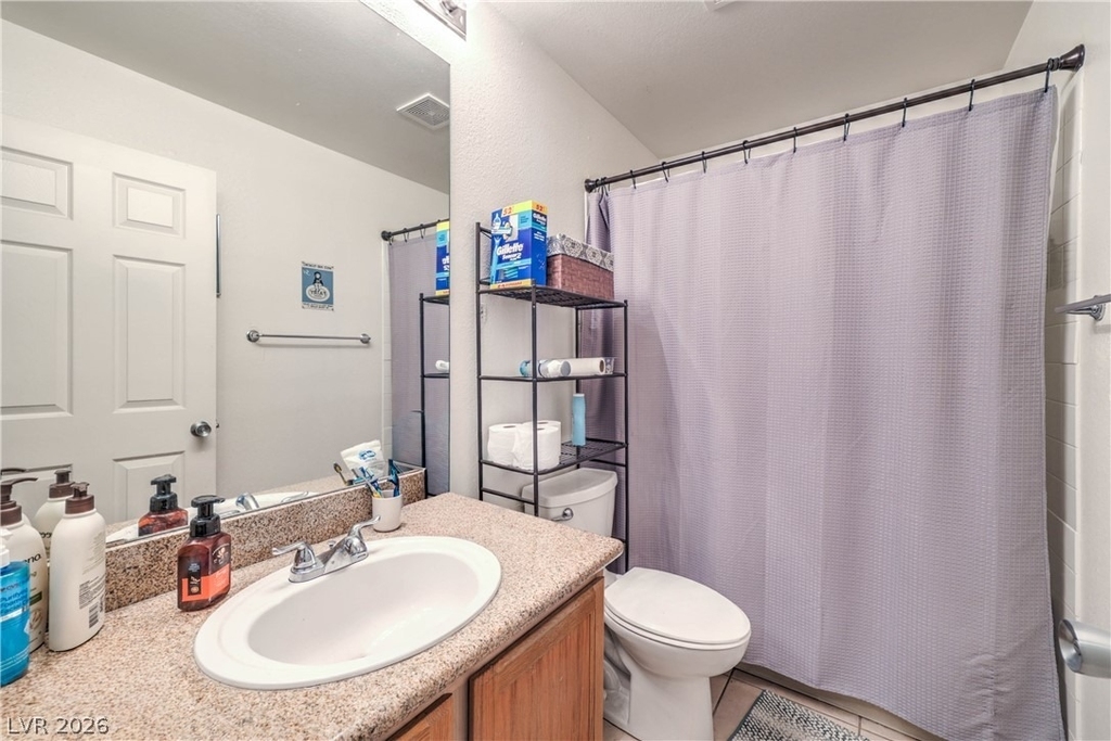 8600 W Charleston Boulevard - Photo 18