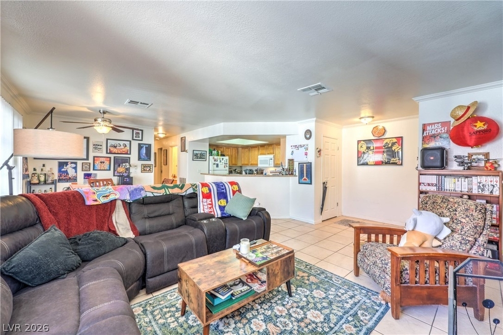 8600 W Charleston Boulevard - Photo 6