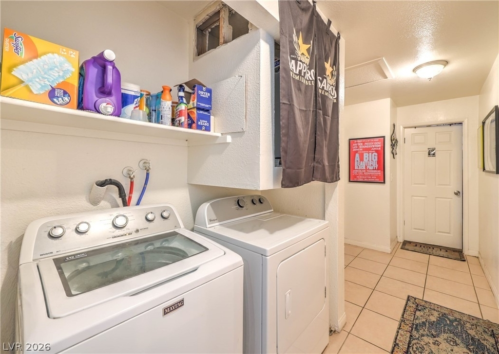 8600 W Charleston Boulevard - Photo 20