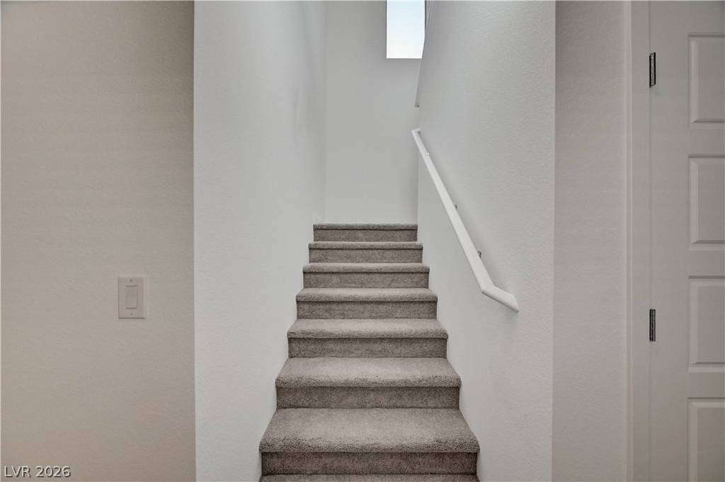 2124 Abraham Avenue - Photo 28