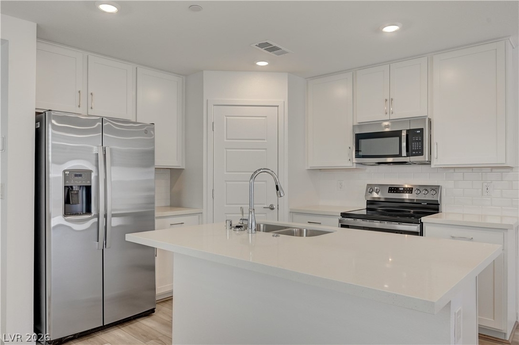 2124 Abraham Avenue - Photo 15