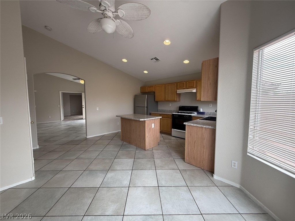 4892 Perrone Avenue - Photo 5