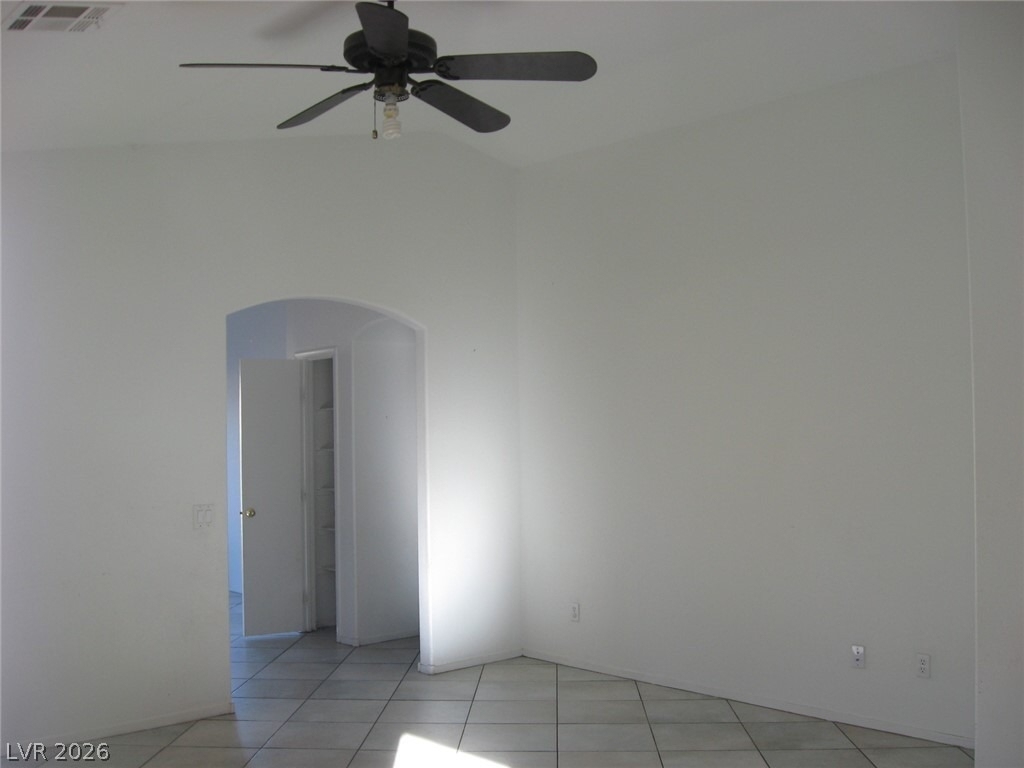 4892 Perrone Avenue - Photo 5