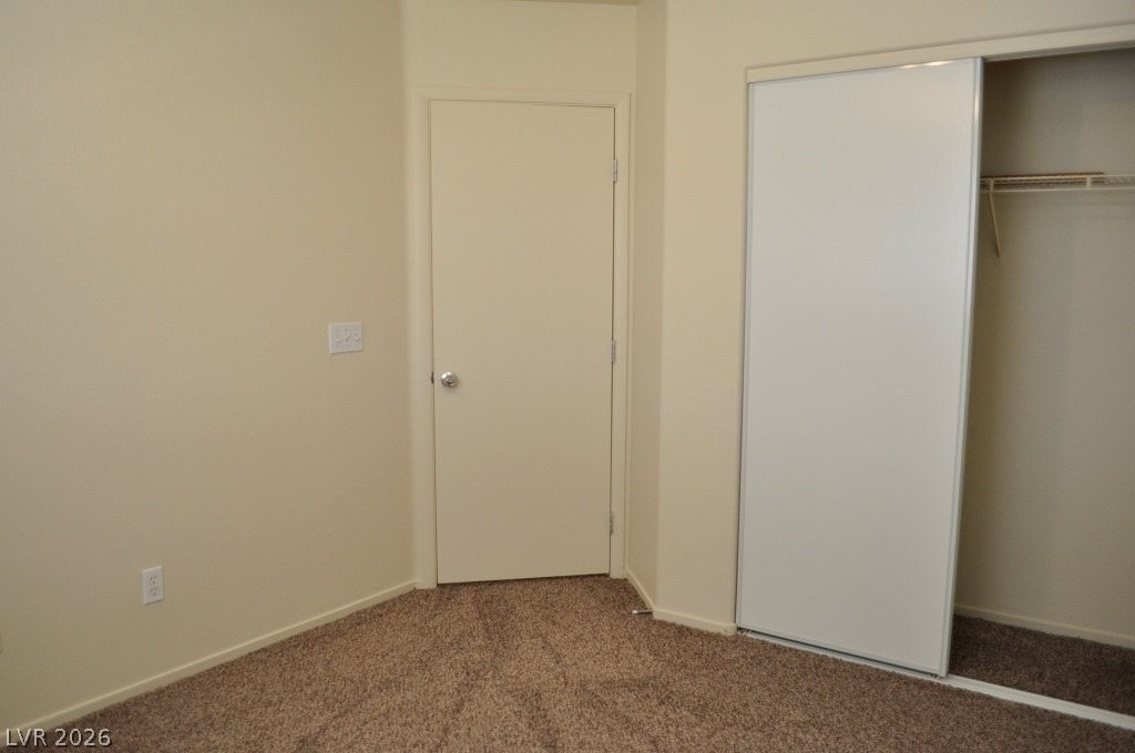 10137 Maidens Wreath Court - Photo 16