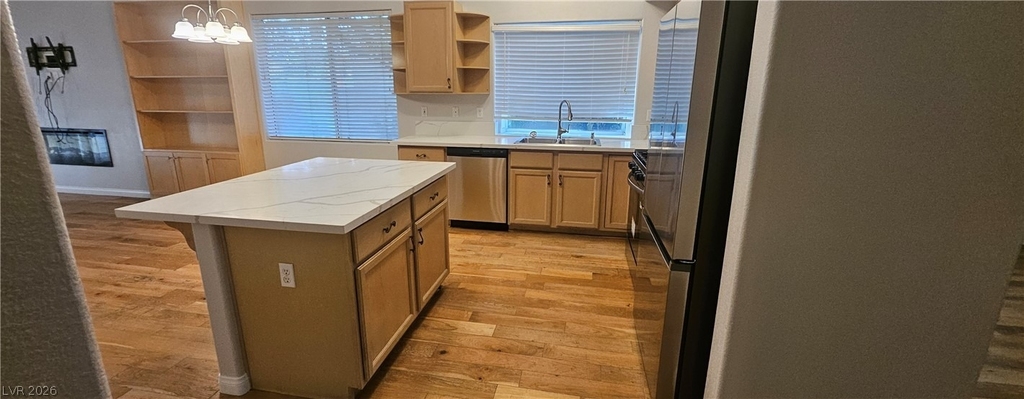 3433 Round Valley Way - Photo 3