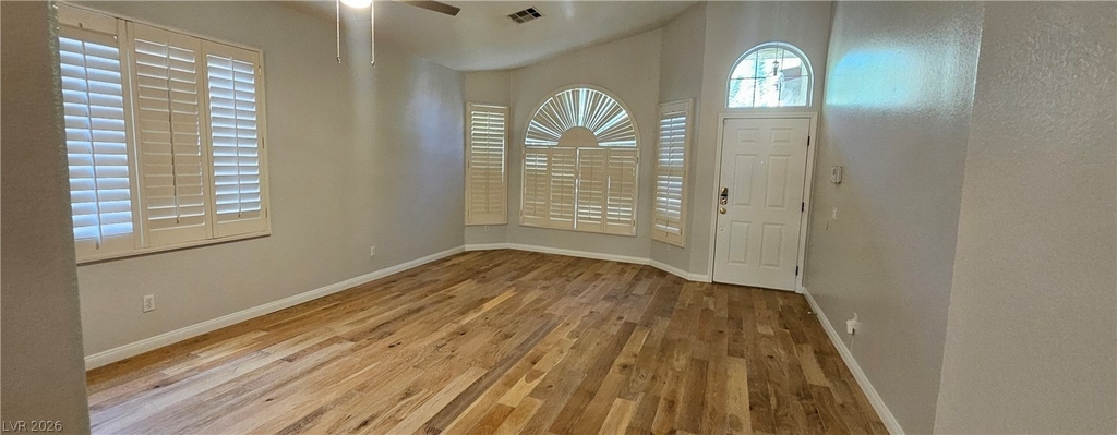 3433 Round Valley Way - Photo 10