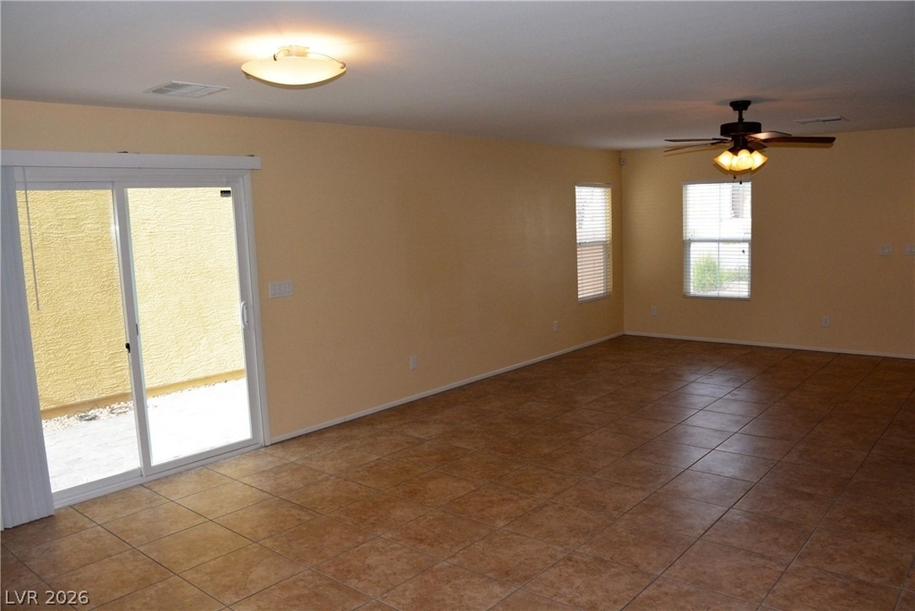 9920 Turquoise Glass Court - Photo 11