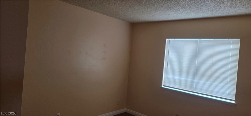 4459 Skyview Drive - Photo 2