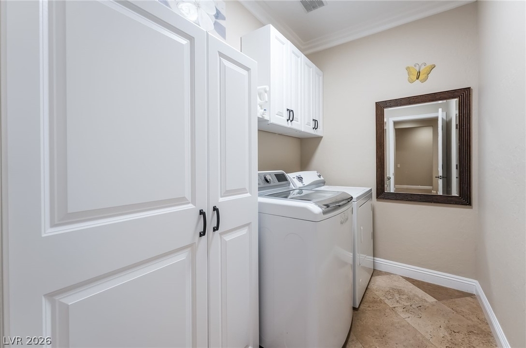 2676 Lochleven Way - Photo 39