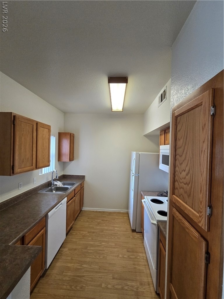 9620 W Russell Road - Photo 10