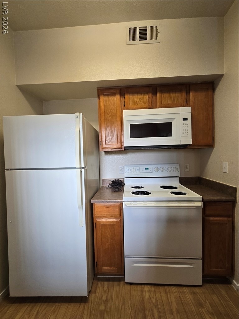 9620 W Russell Road - Photo 9