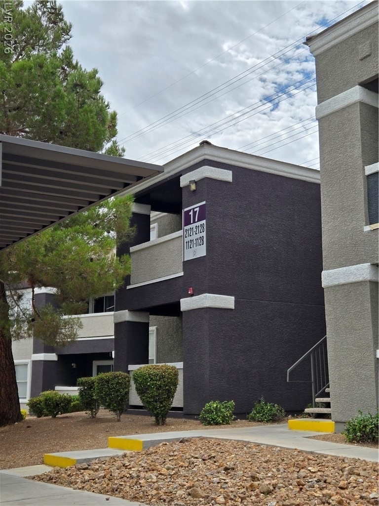 9620 W Russell Road - Photo 1