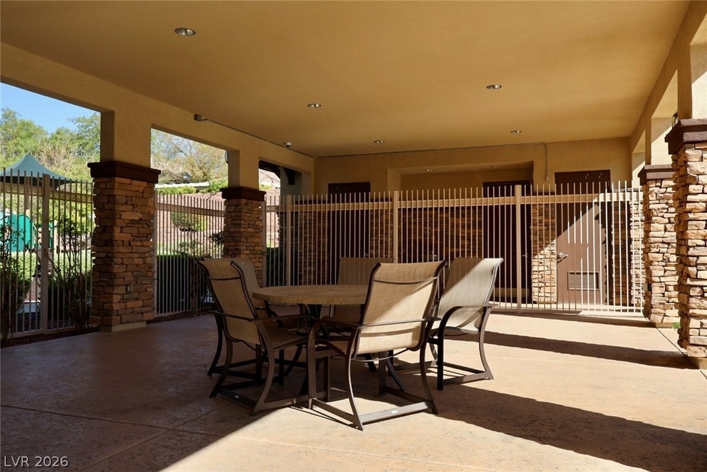 10643 Tray Mountain Avenue - Photo 31