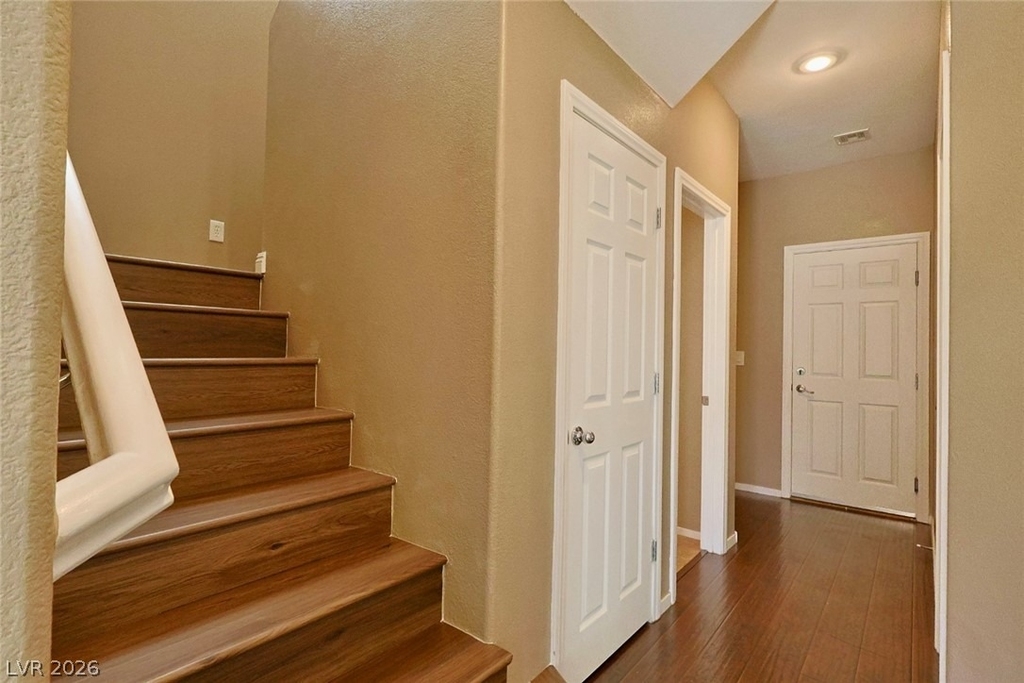 10643 Tray Mountain Avenue - Photo 7