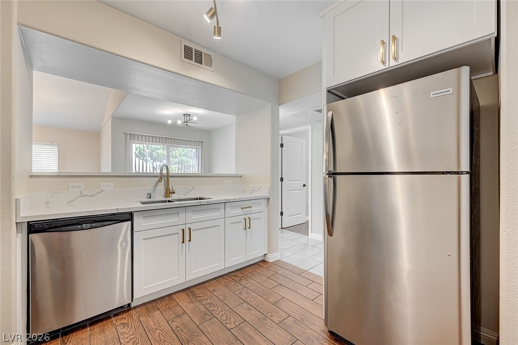 7255 W Sunset Road - Photo 18