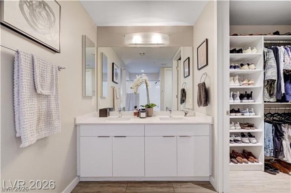 353 Bonneville Avenue - Photo 15