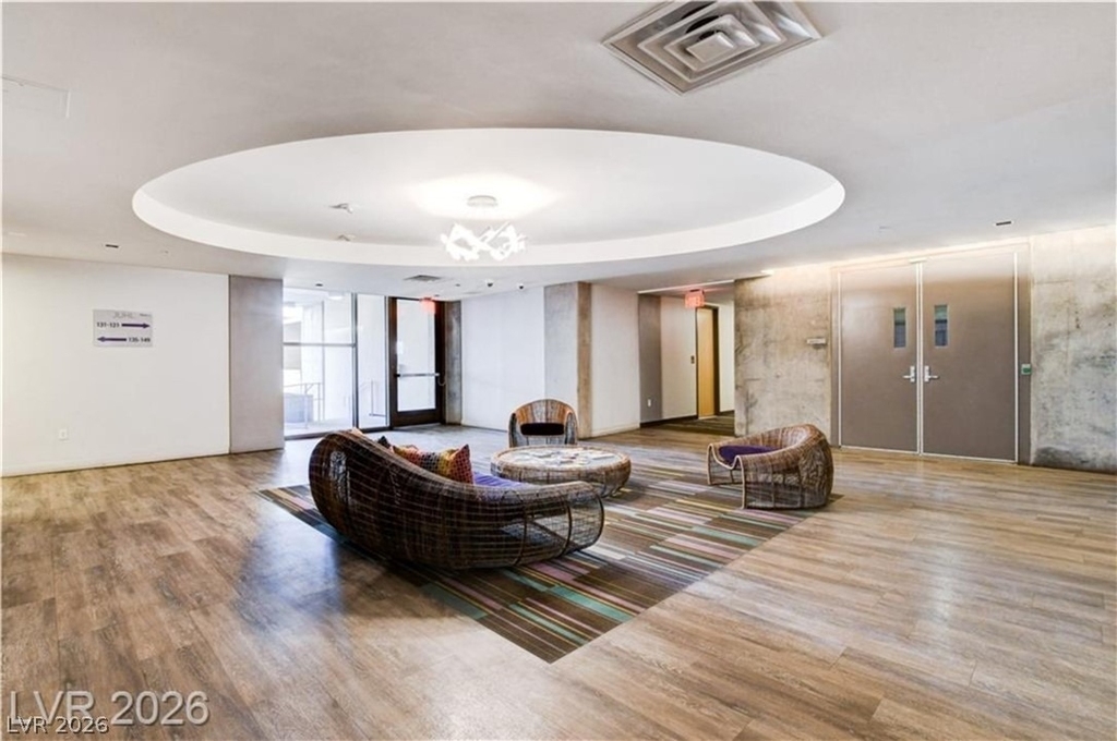 353 Bonneville Avenue - Photo 38
