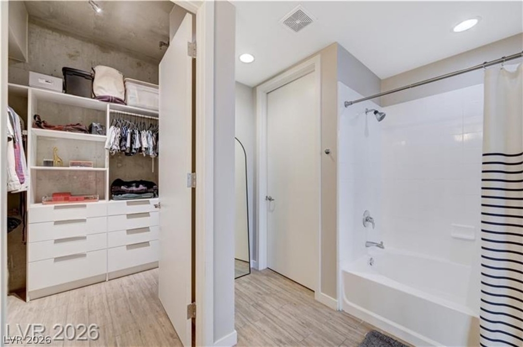 353 Bonneville Avenue - Photo 17