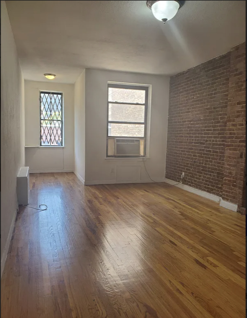 510 East 82nd Street - Photo 1