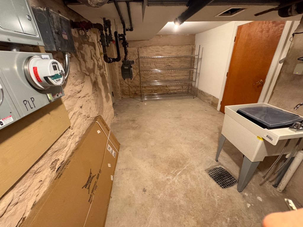 147 Herkimer Street - Photo 17