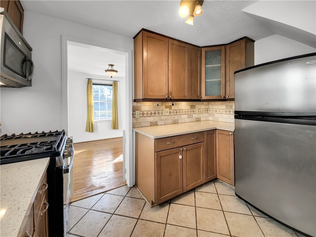 54 Westmoreland Drive - Photo 5