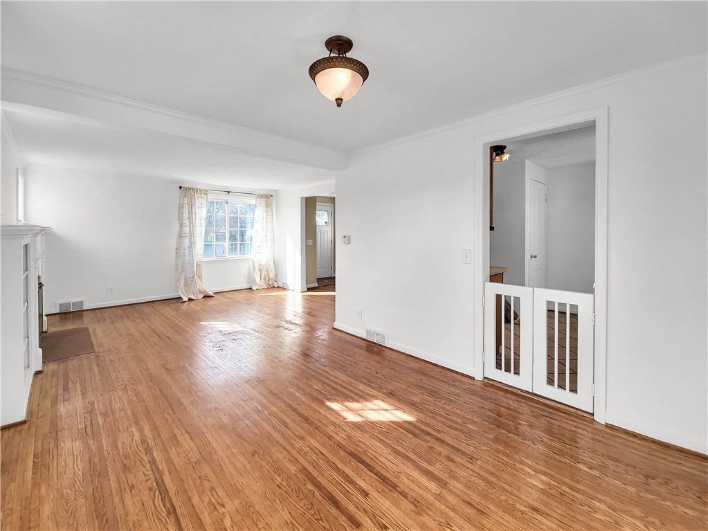54 Westmoreland Drive - Photo 8