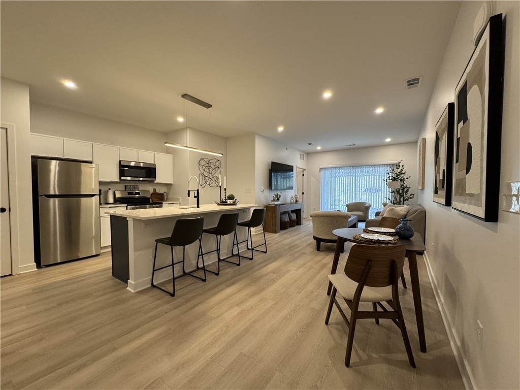 401 Erie Ridge Drive - Photo 2