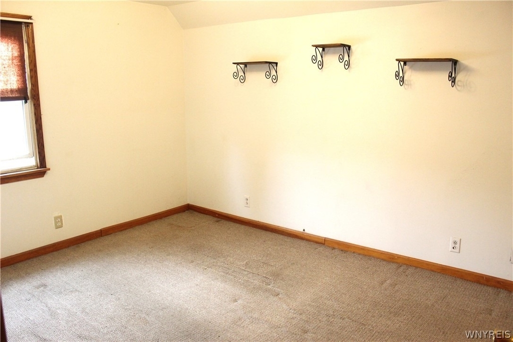 40 Ryan Street - Photo 6