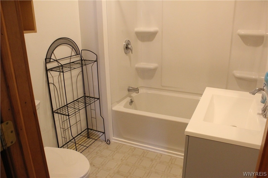 40 Ryan Street - Photo 7