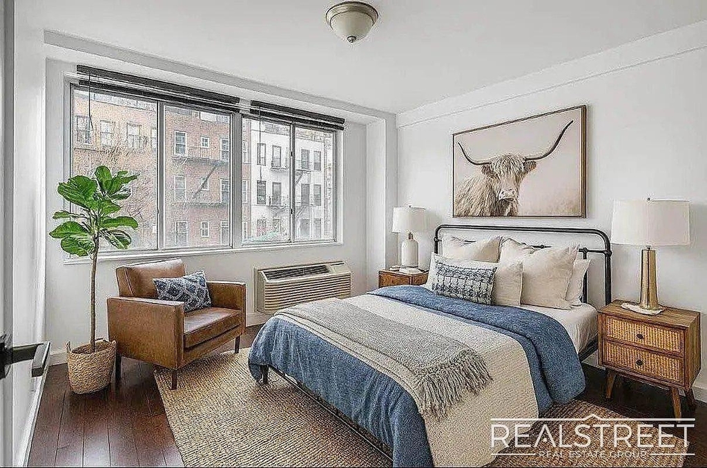 286 Stanhope Street - Photo 2