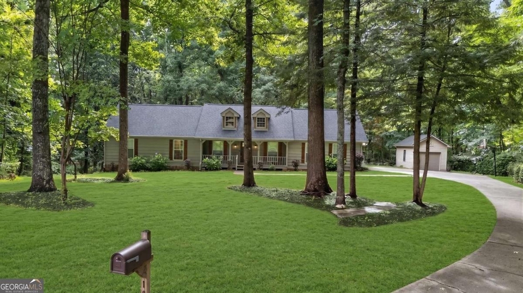 1955 Branchwood Court - Photo 0