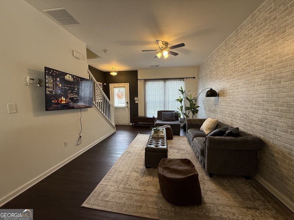 1524 Cove Creek Circle - Photo 5