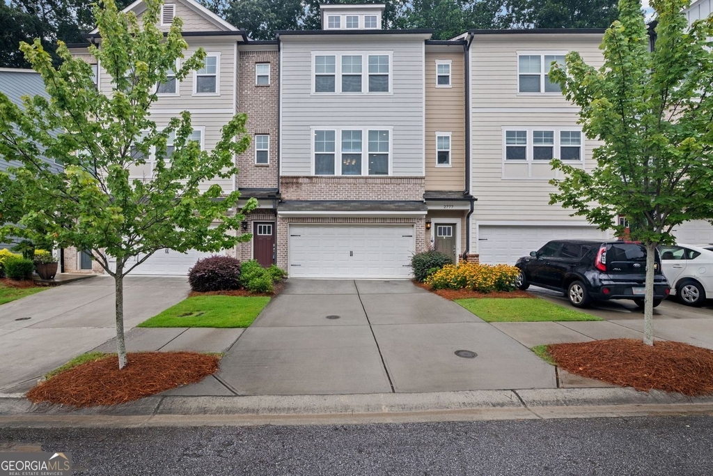 2779 White Oak Lane - Photo 3