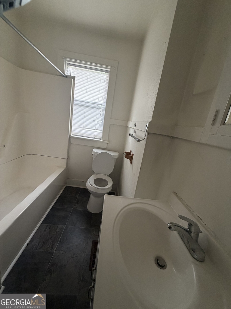 2353 Shelby Street - Photo 13