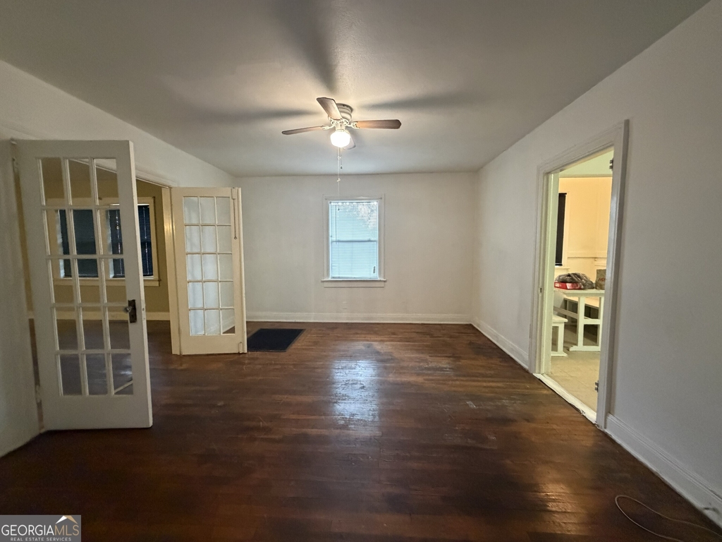 2353 Shelby Street - Photo 4
