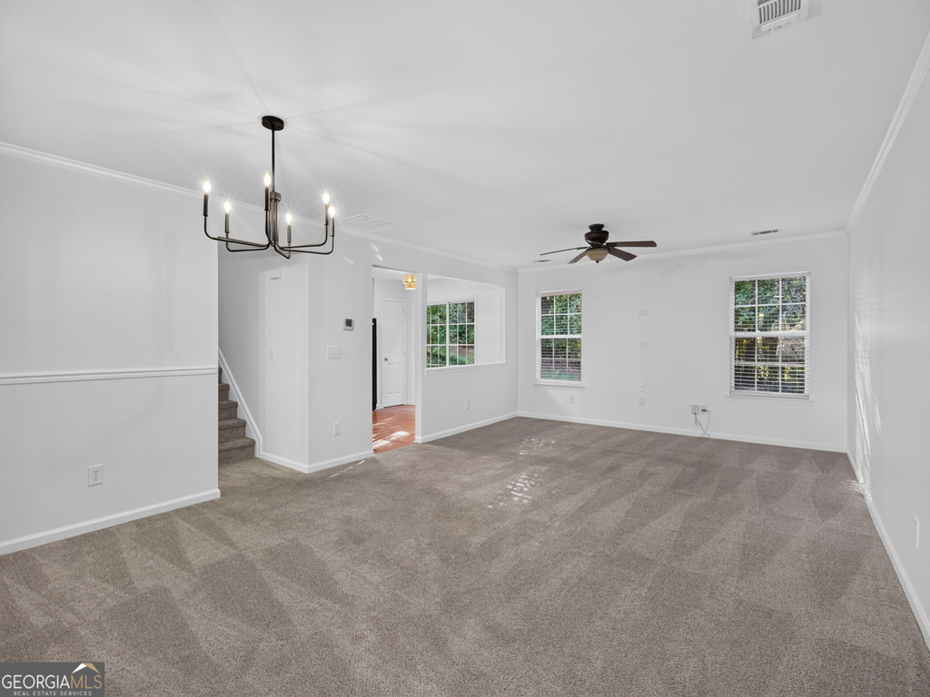 2820 Mayfair Drive - Photo 4