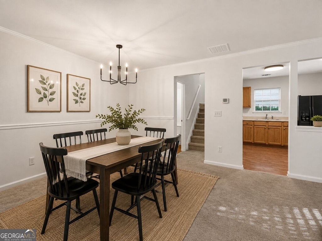 2820 Mayfair Drive - Photo 6