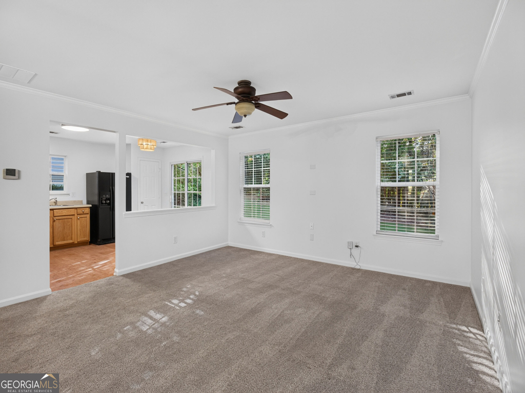 2820 Mayfair Drive - Photo 10
