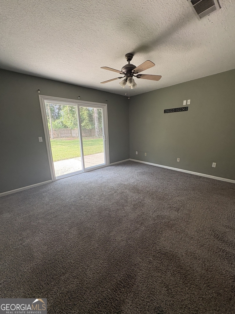 112 Boxwood Court - Photo 5
