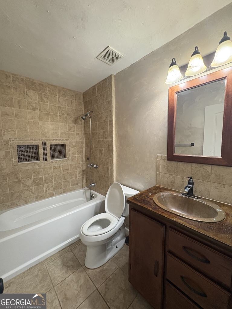 112 Boxwood Court - Photo 4