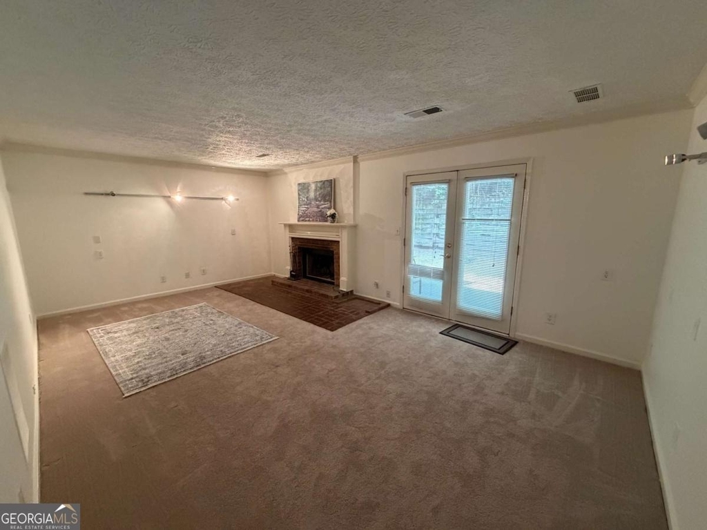 878 Lake Hollow Boulevard Sw - Photo 2